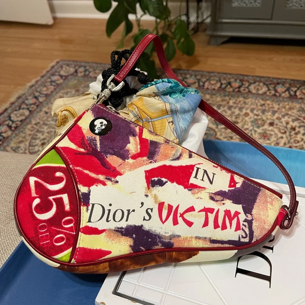 Dior Limited Edition Multicolor Victim Mini Saddle Bag - Picture 16 of 16